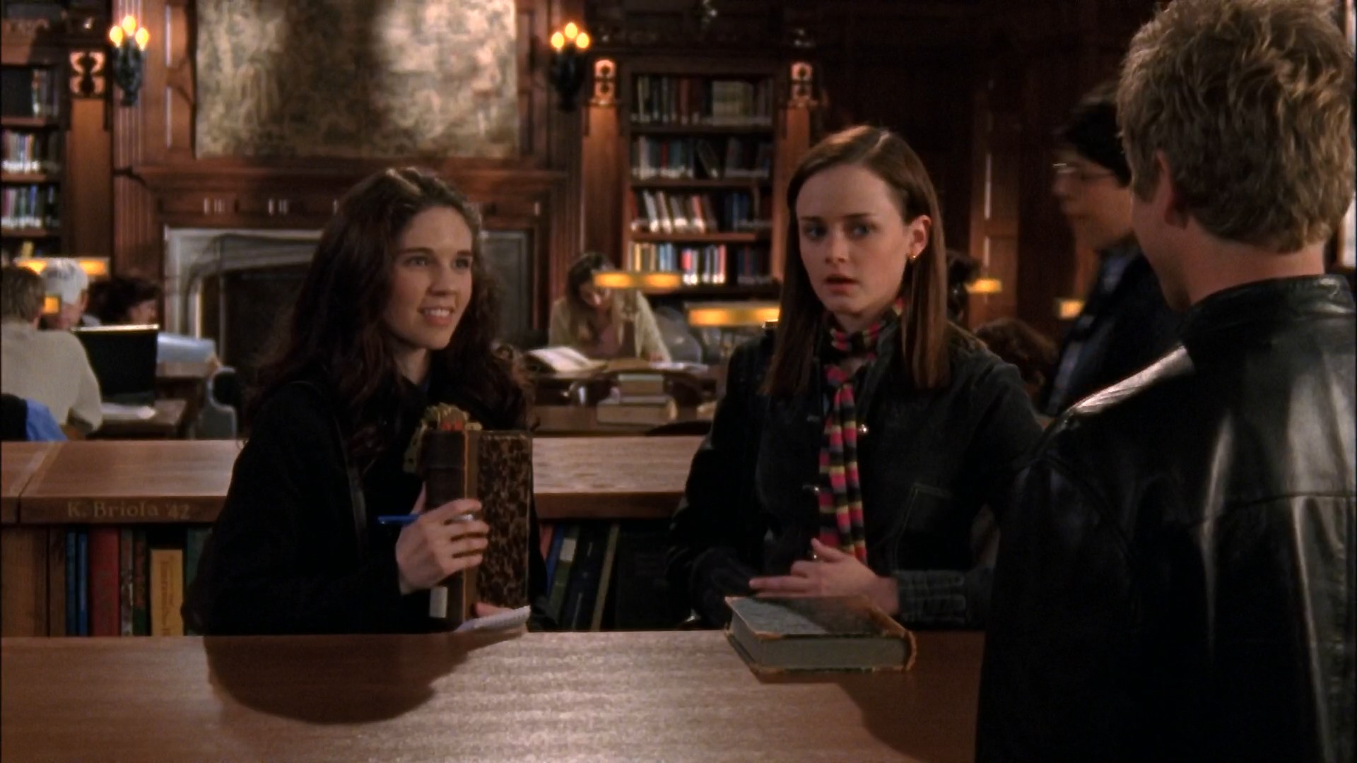 Cena do episódio “But Not as Cute as Pushkin” (T5E10) de Gilmore Girls